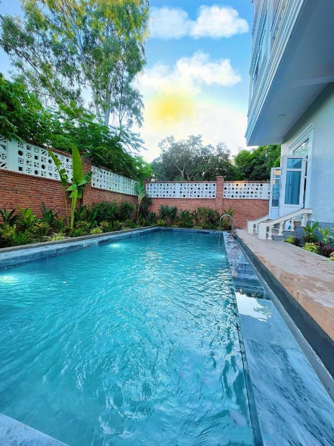 Palm Villa 40- Luxury Vung Tau Dış mekan fotoğraf